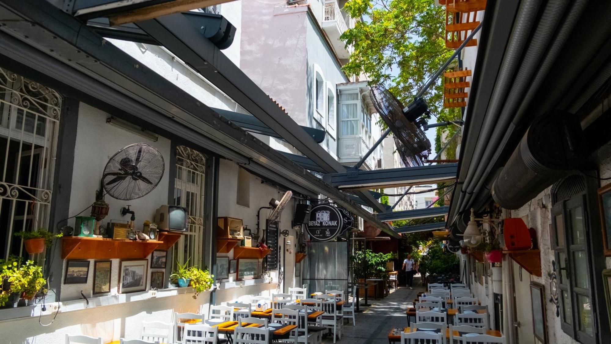 Gran Via Alsancak Hotel อิซมีร์ ภายนอก รูปภาพ
